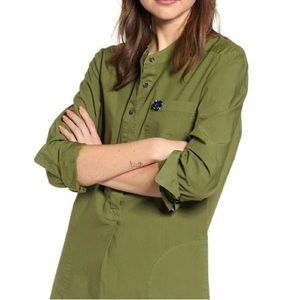 A bundle of 2 alex mill popover shirts
